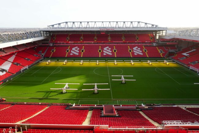 trung-tran-9y1bFevkShQ-unsplash (1) (1) Champions-League-Anfield-Road